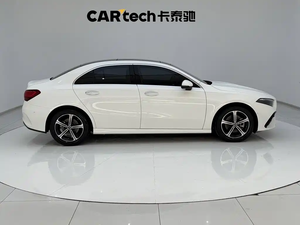 Mercedes-Benz A-Class — миниатюра 4