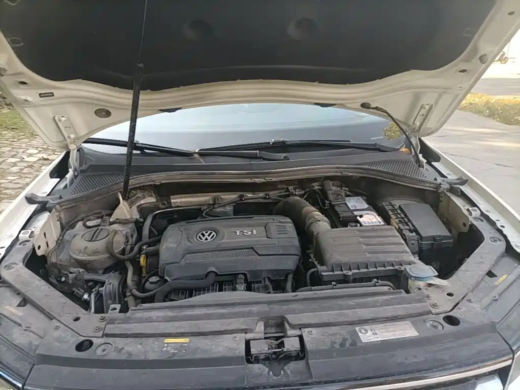Volkswagen Tiguan L — миниатюра 20