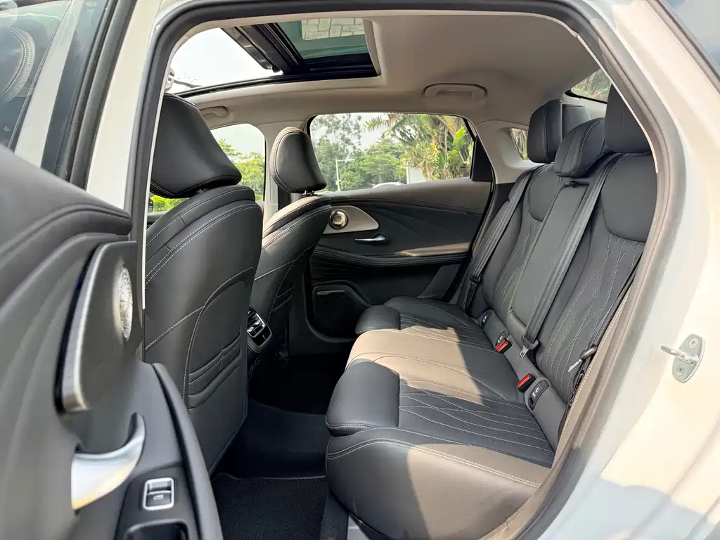 Chery Arrizo 8 — миниатюра 5