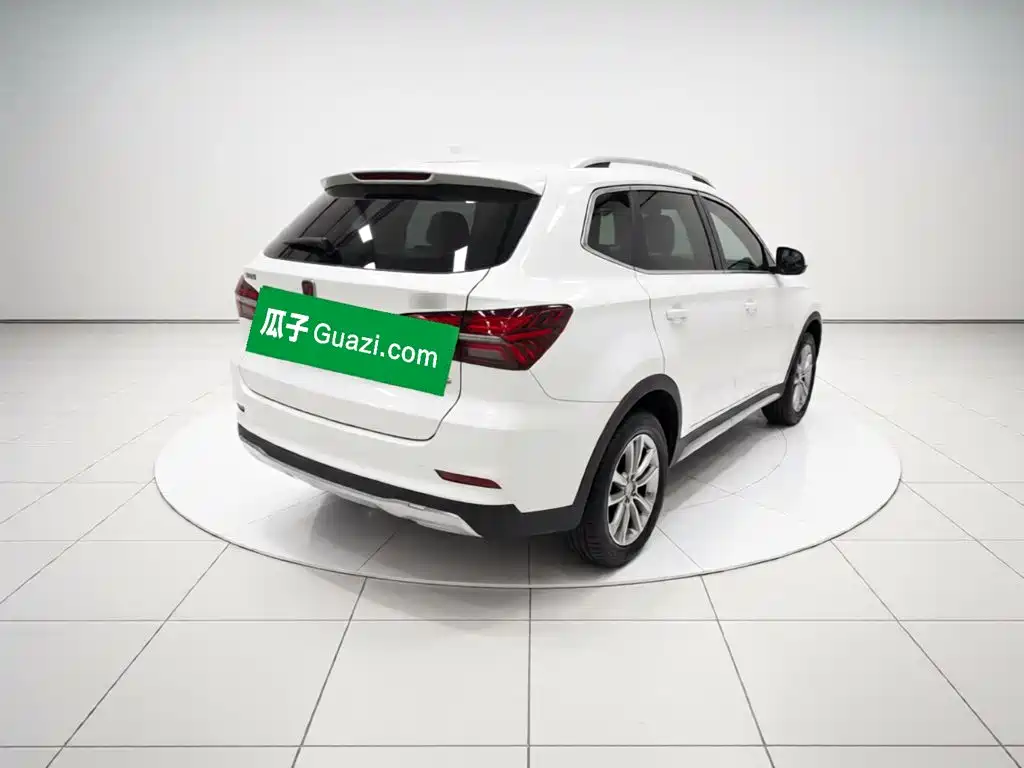 Roewe RX5 — миниатюра 6