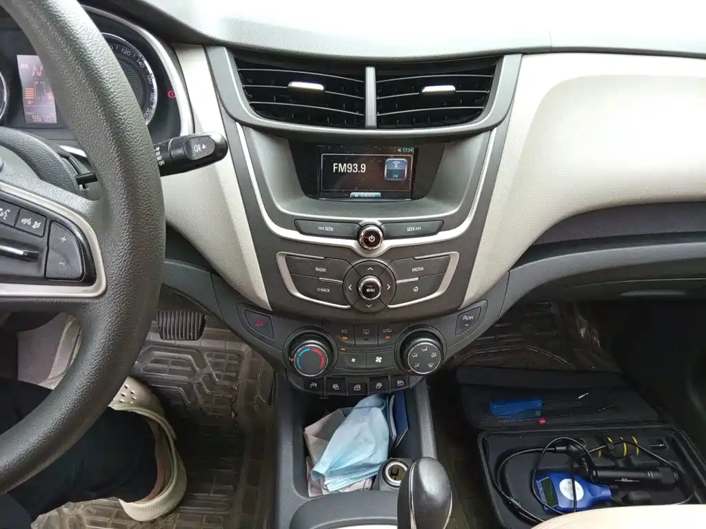 Chevrolet Sail — миниатюра 14
