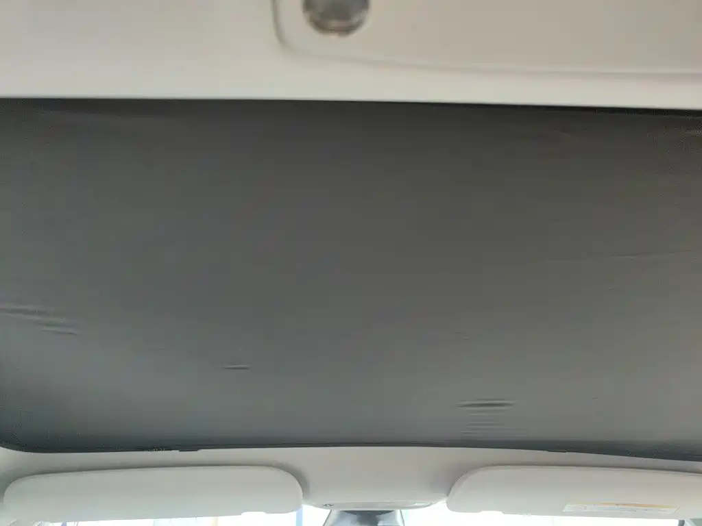 Tesla Model 3 — миниатюра 14