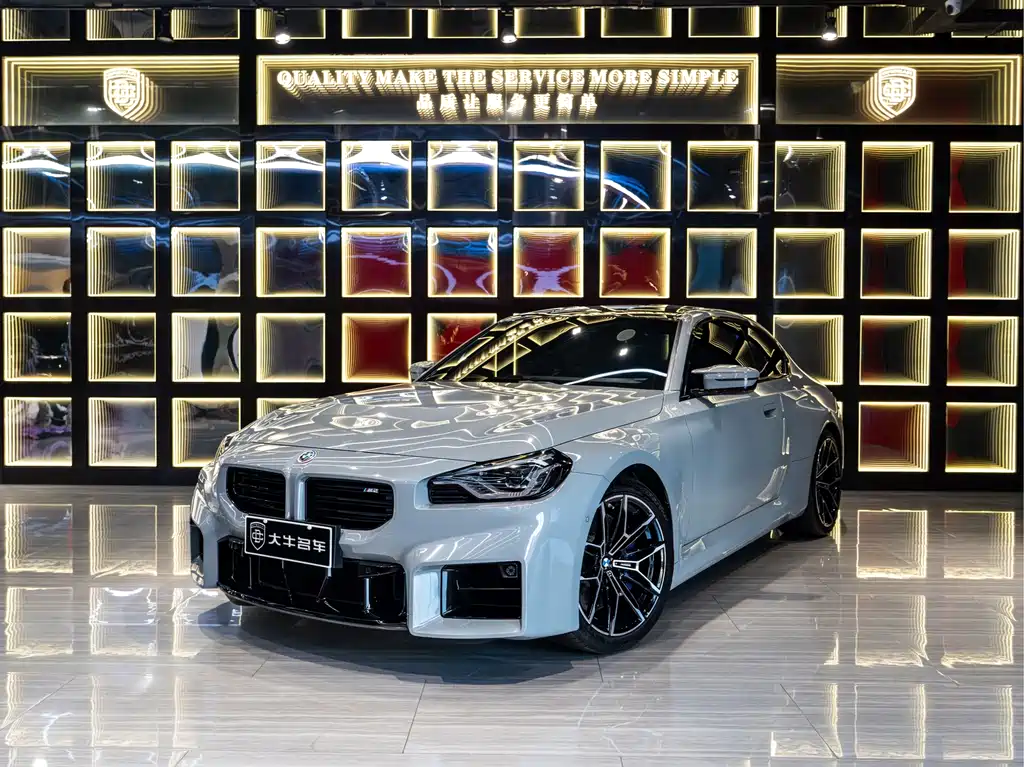 BMW M2