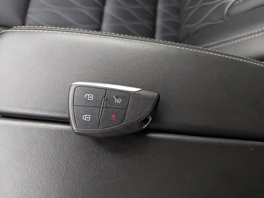 Buick Envision Plus — миниатюра 9