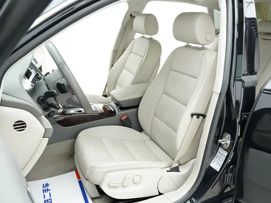 Audi A6L — миниатюра 5