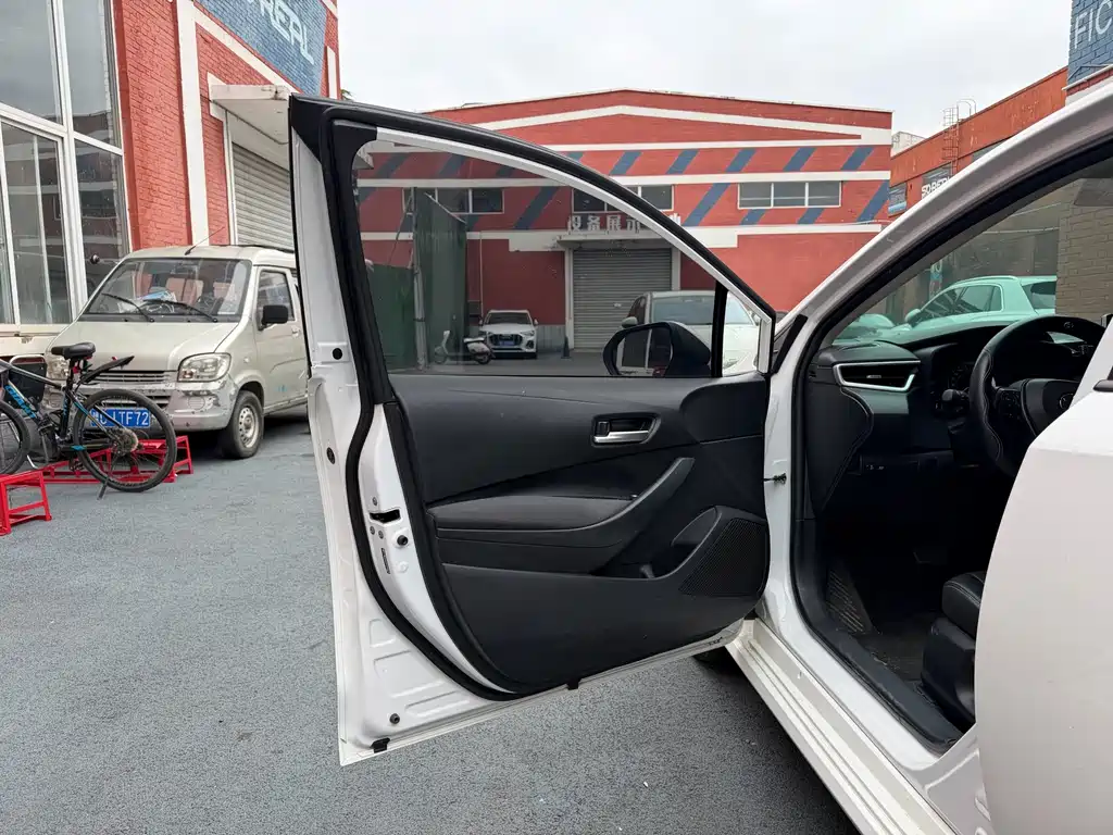 Toyota Corolla — миниатюра 17