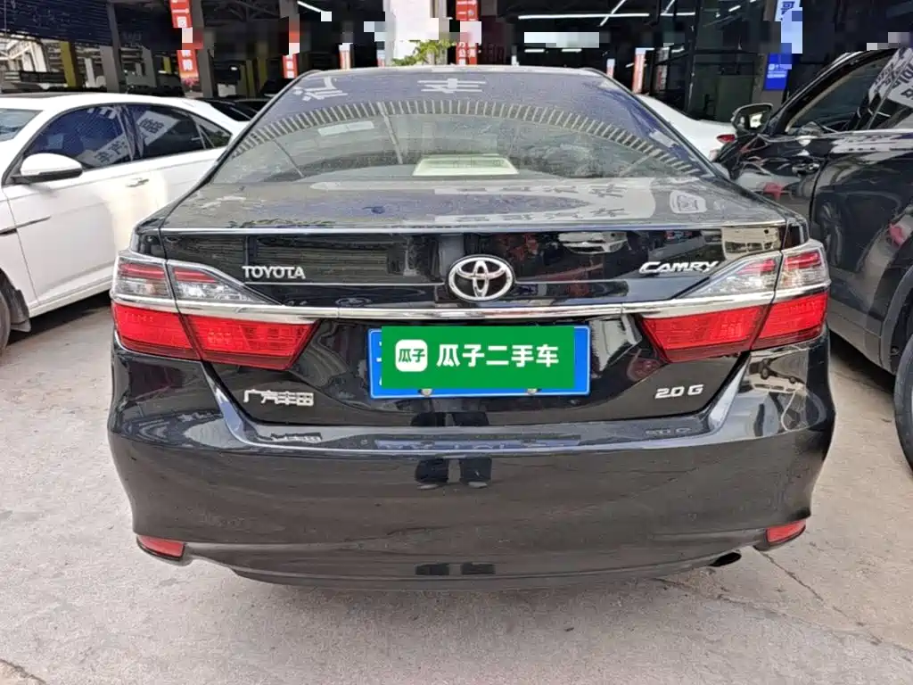 Toyota Camry — миниатюра 6