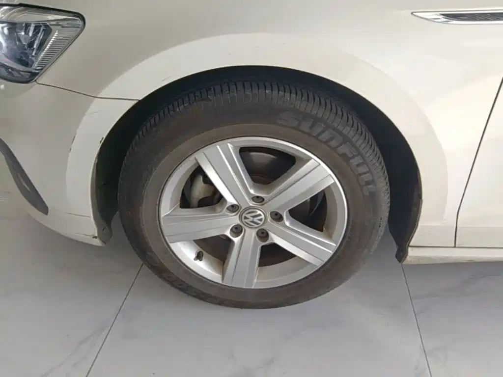 Volkswagen Lamando — миниатюра 23