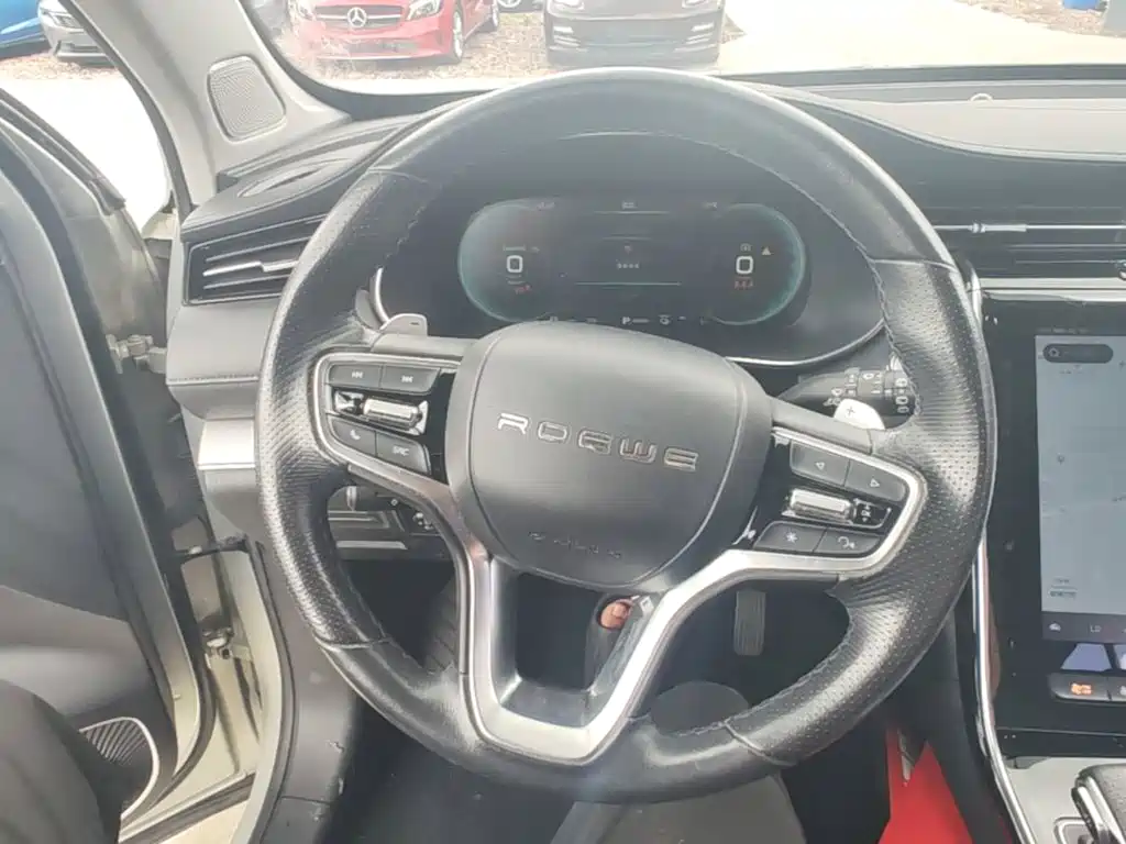 Roewe RX5 eMAX — миниатюра 11