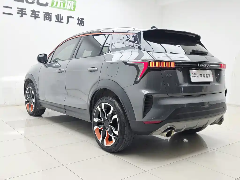 Lynk & Co 06 — миниатюра 5