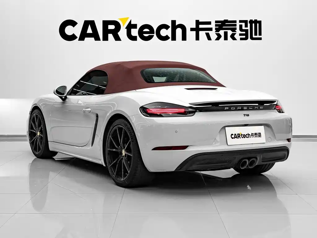 Porsche 718 2022 Boxster 2.0T