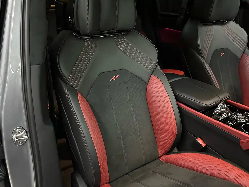 Bentley Bentayga — миниатюра 13