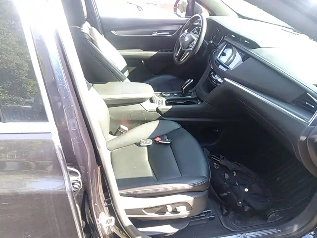 Cadillac XT5 — миниатюра 25