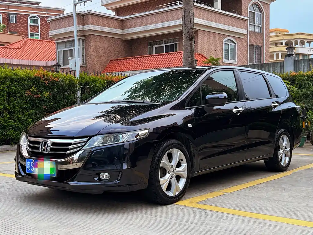 Купить Honda Odyssey