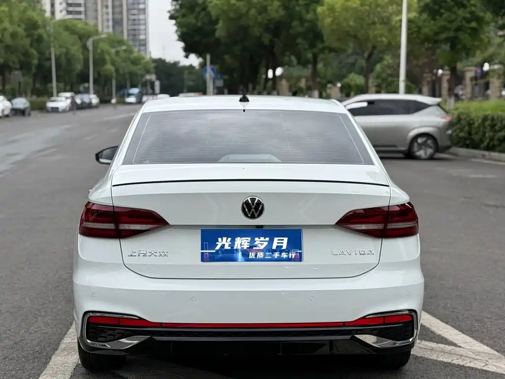 Volkswagen Lavida — миниатюра 16