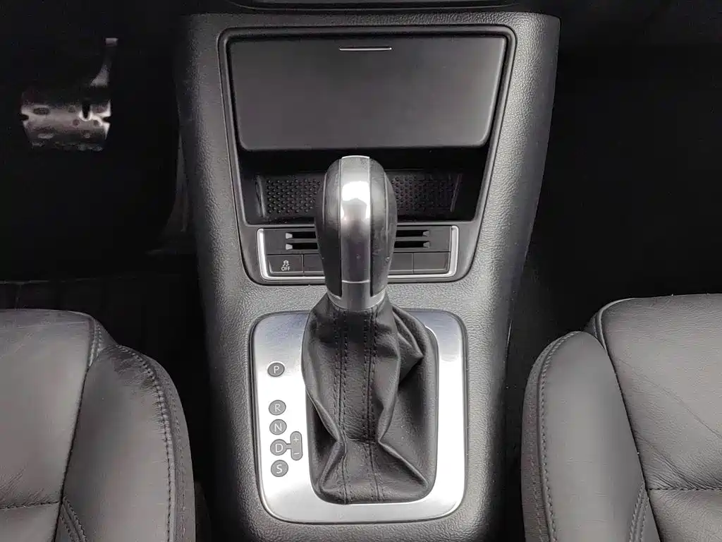 Volkswagen Tiguan — миниатюра 13