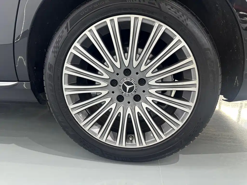 Mercedes-Benz E-Class — миниатюра 18