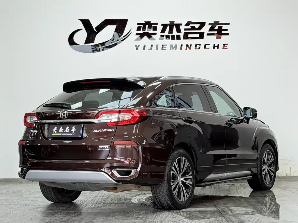Honda Avancier 2017 370TURBO Luxury