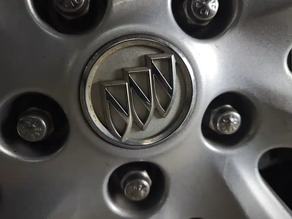 Buick Envision Plus — миниатюра 13