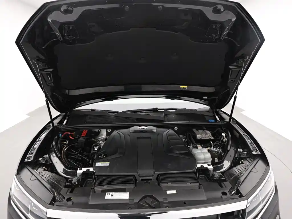 Volkswagen Touareg — миниатюра 16