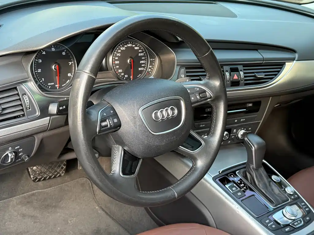Audi A6L — миниатюра 6