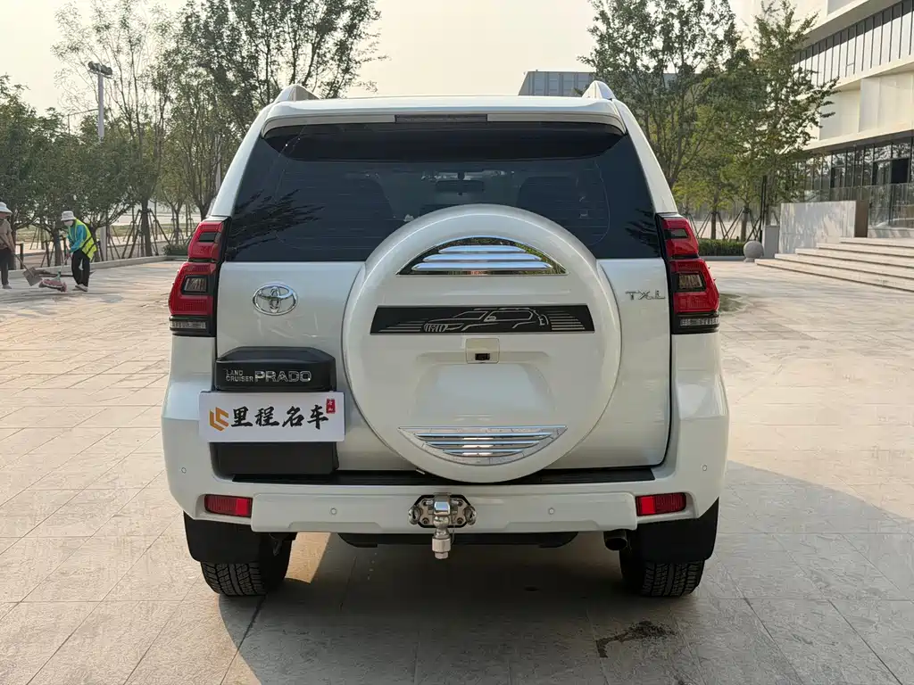 Toyota Prado (Import) — миниатюра 6