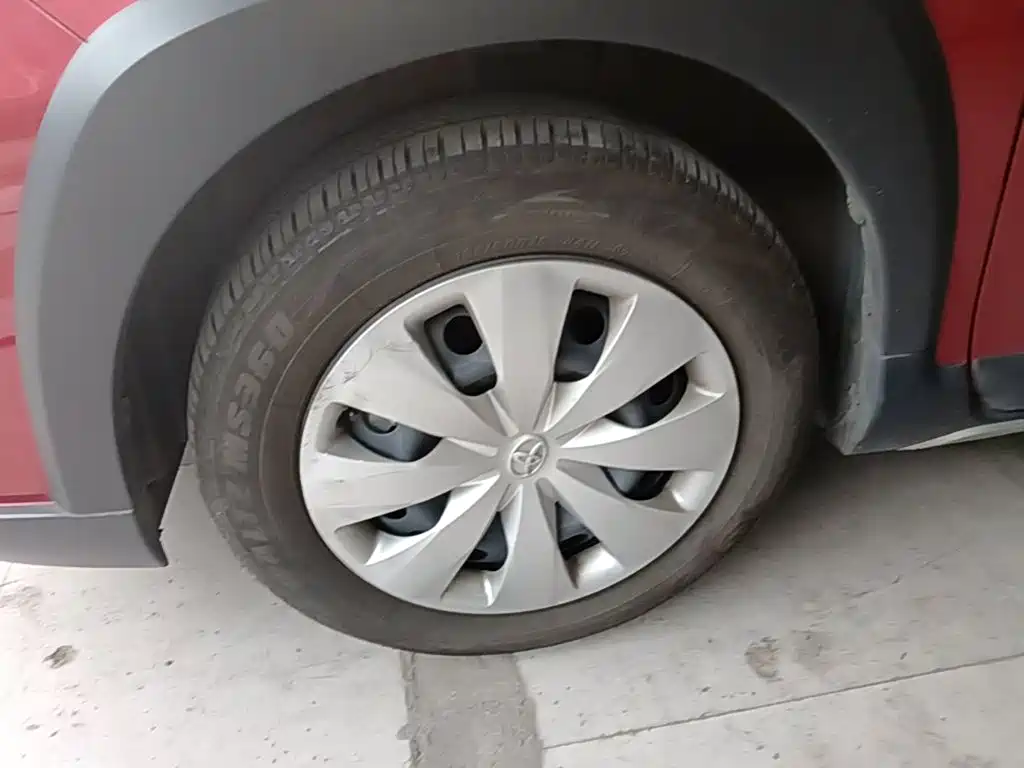Toyota Yaris L — миниатюра 23