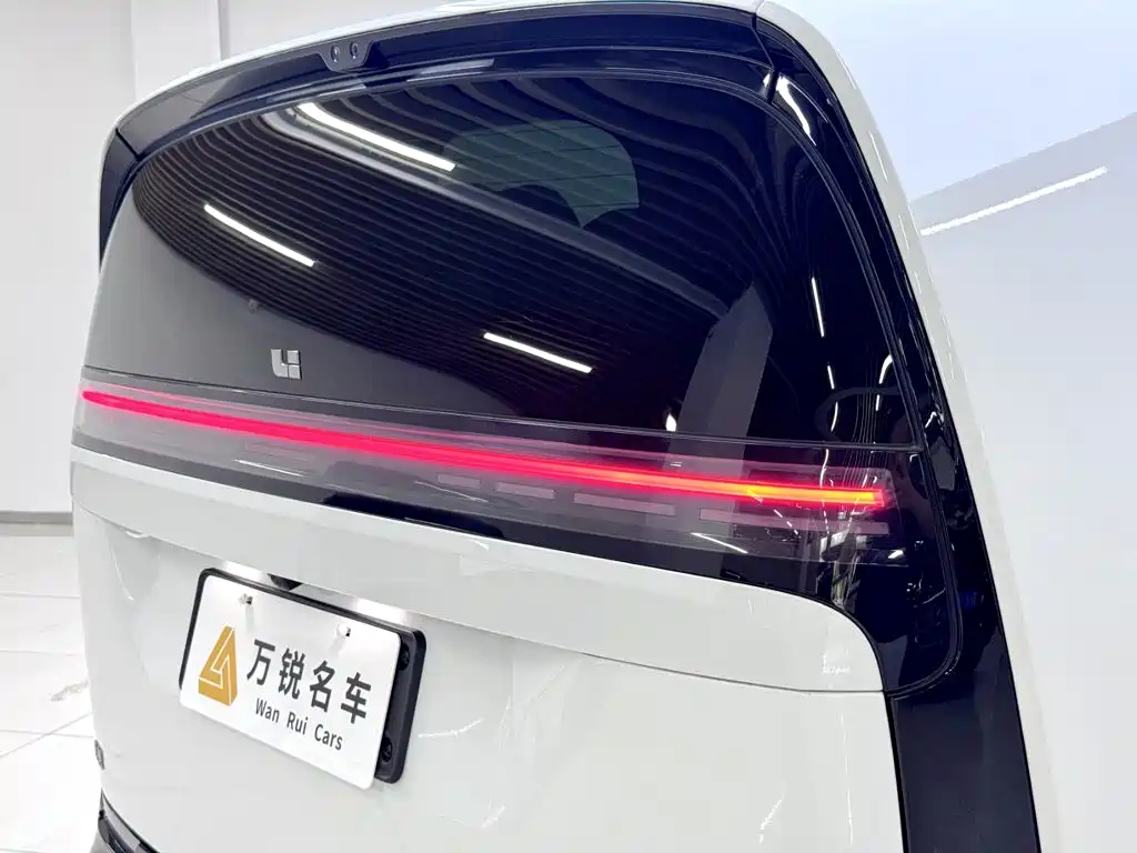 Li Auto Li MEGA — миниатюра 7