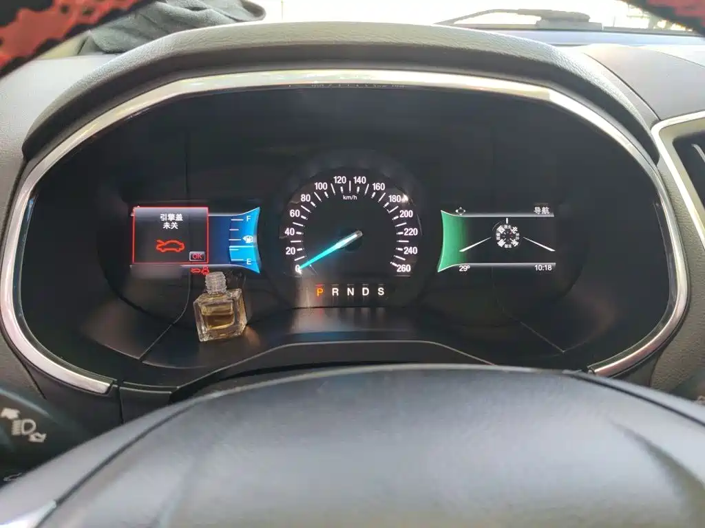 Ford Edge — миниатюра 4