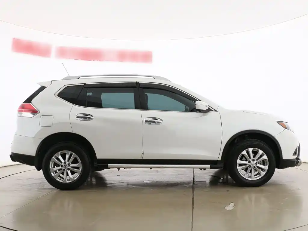 Nissan X-Trail — миниатюра 7