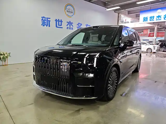 2025 Zeekr 009