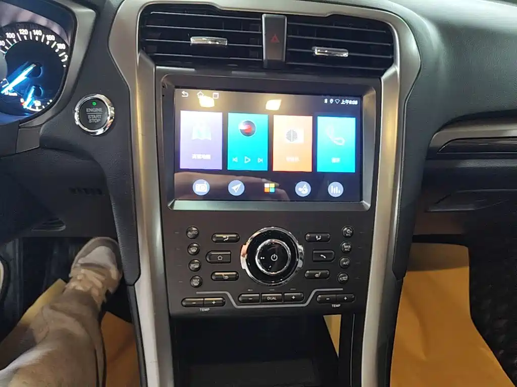 Ford Mondeo — миниатюра 13
