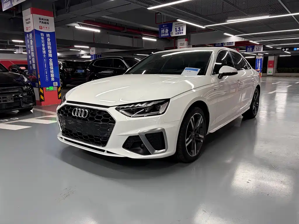 Audi A4L 2019 40 TFSI Fashion V