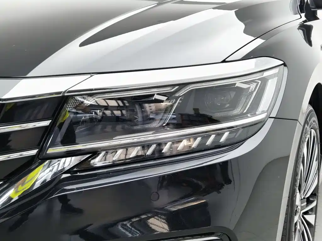 Volkswagen Passat — миниатюра 7