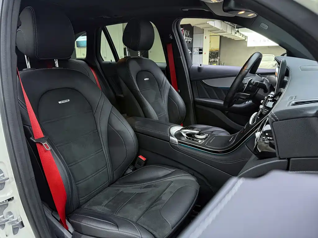 Mercedes-Benz GLC AMG — миниатюра 28