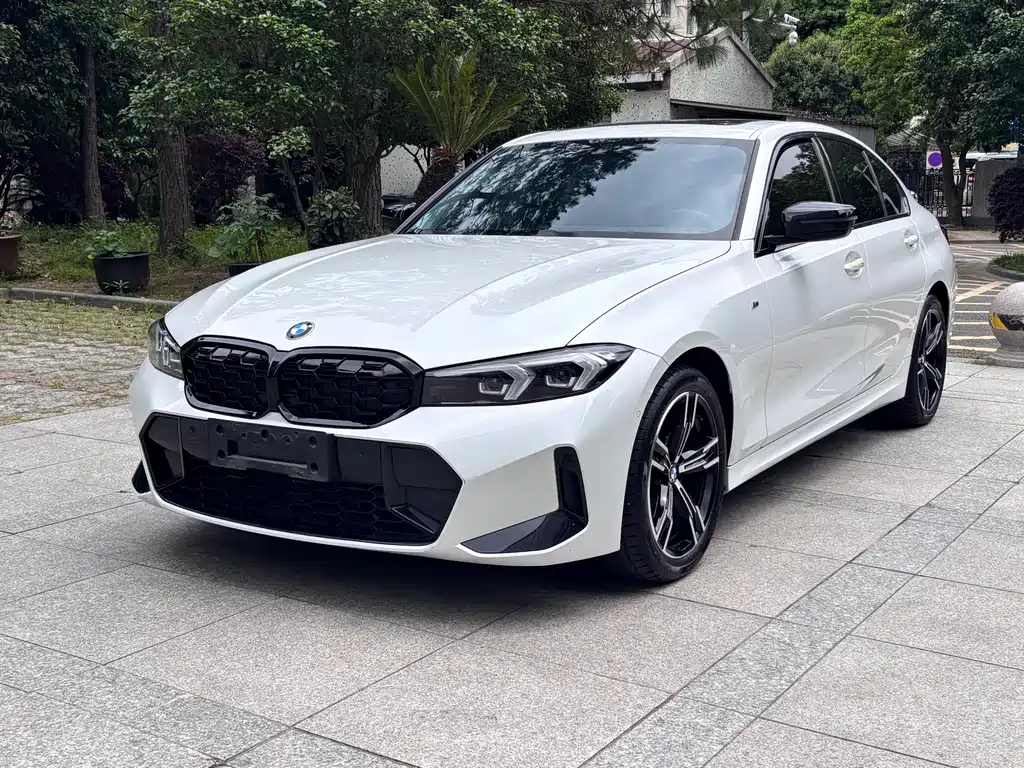 BMW 3 Series 2023