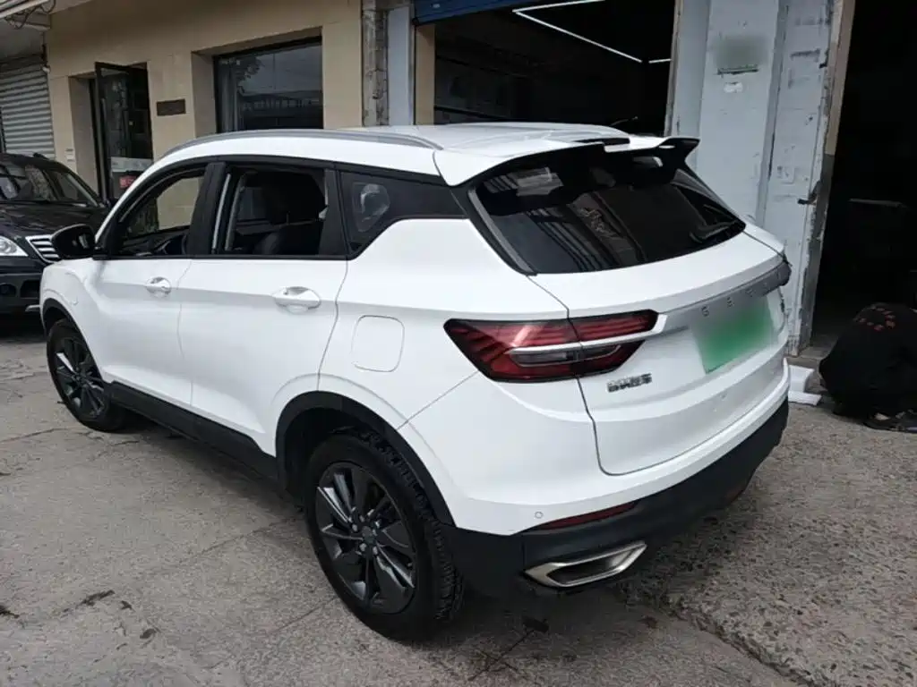 Geely Binyue NEV — миниатюра 5