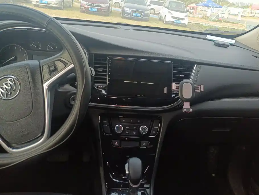 Buick Encore — миниатюра 13