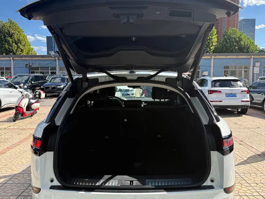 Land Rover Velar — миниатюра 22