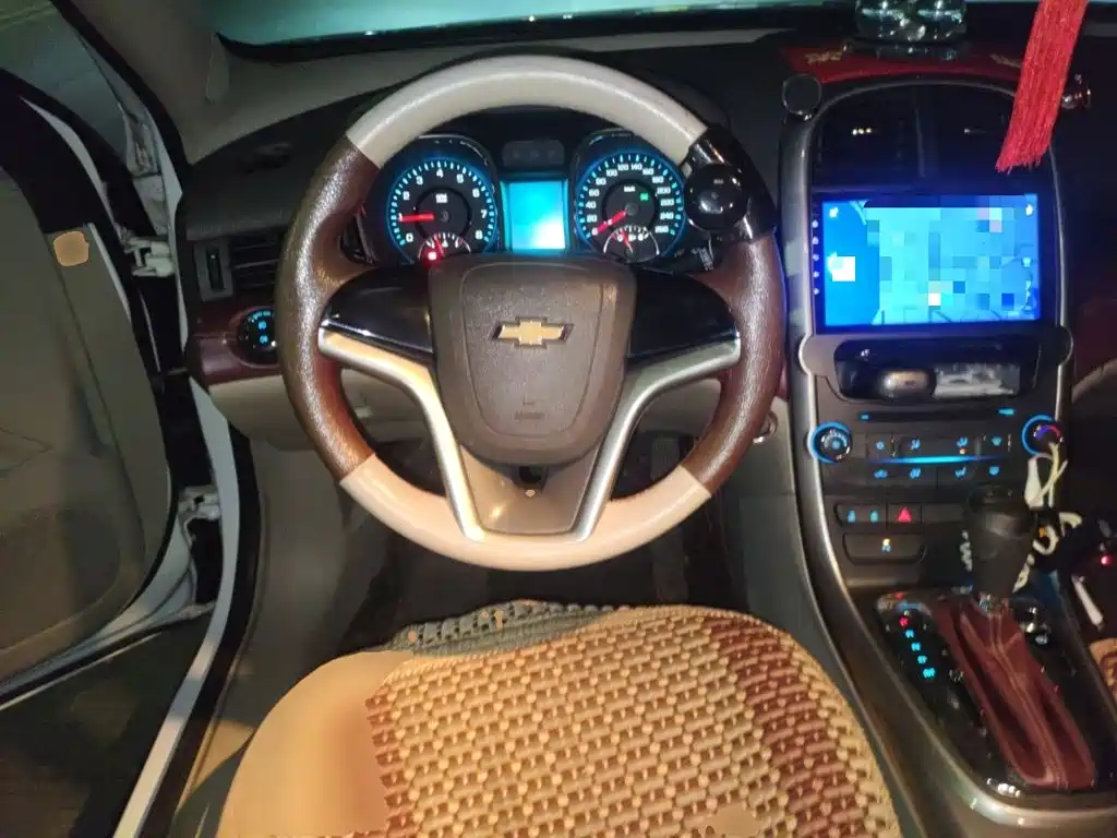 Chevrolet Malibu — миниатюра 11