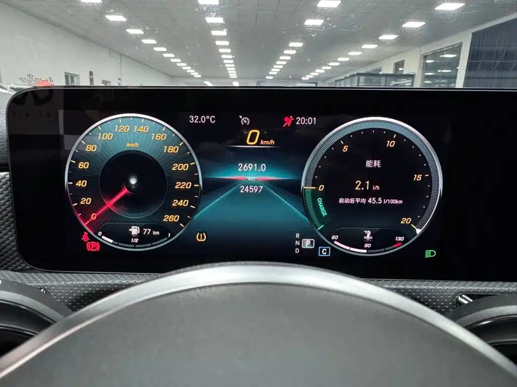 Mercedes-Benz A-Class — миниатюра 23