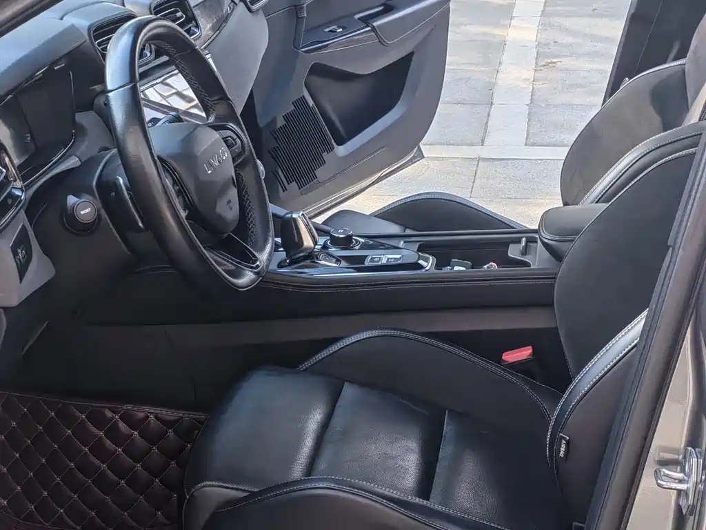 Lynk & Co 03 — миниатюра 8