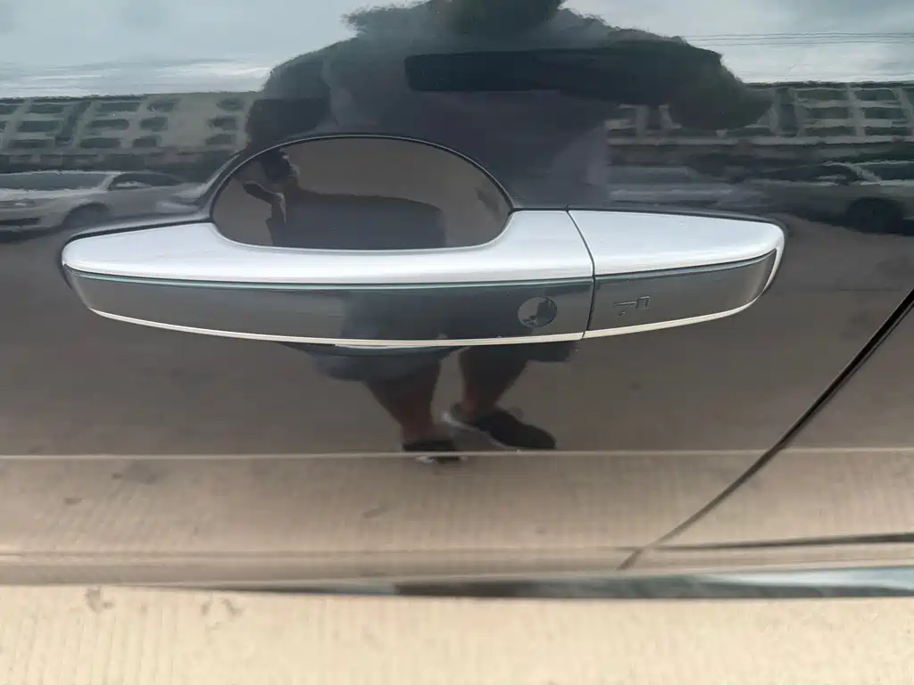 Jaguar XEL — миниатюра 8