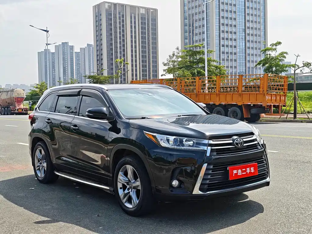 Toyota Highlander — миниатюра 2