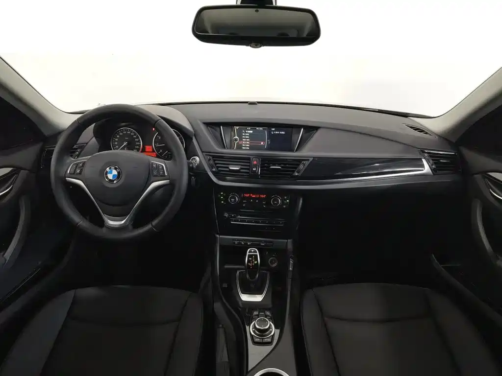 BMW X1 — миниатюра 5