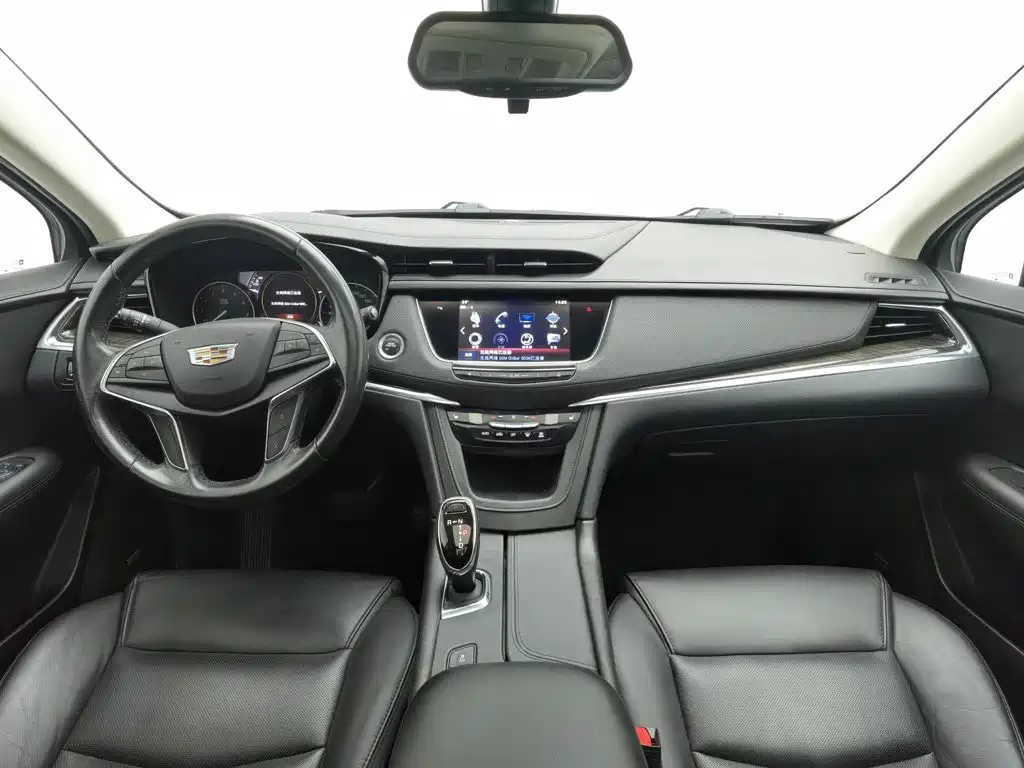 Cadillac XT5 — миниатюра 5