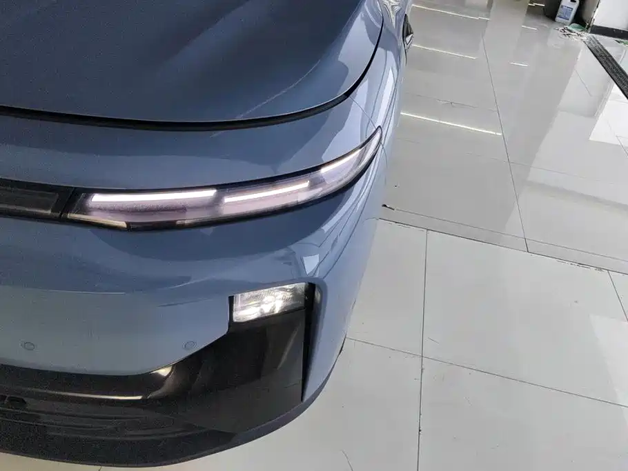 Leapmotor Leapmotor B10 — миниатюра 5