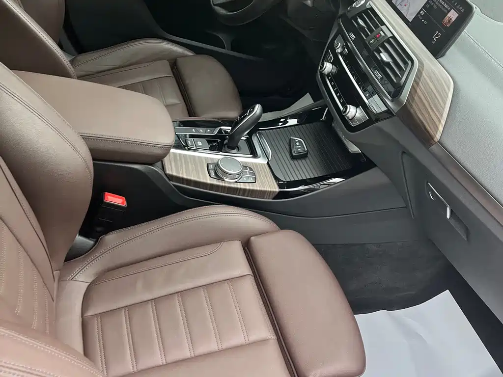 BMW X3 — миниатюра 5