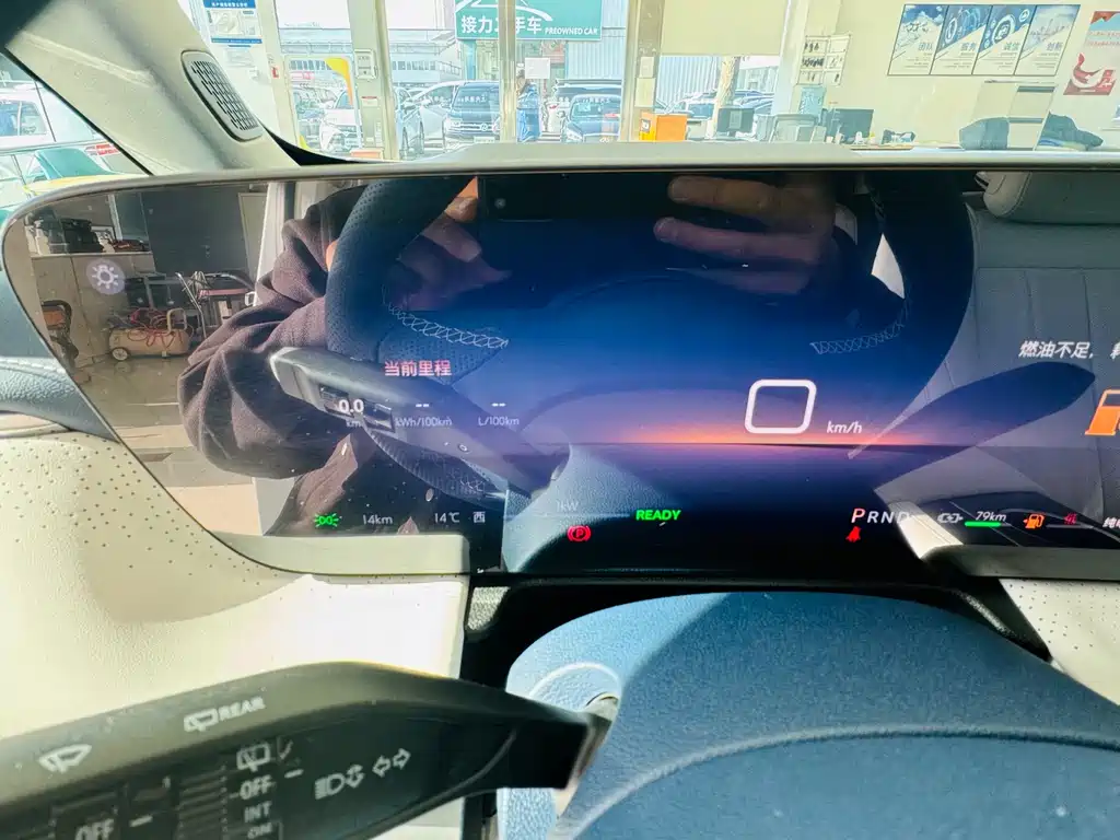 BUICK GL8 NEW ENERGY