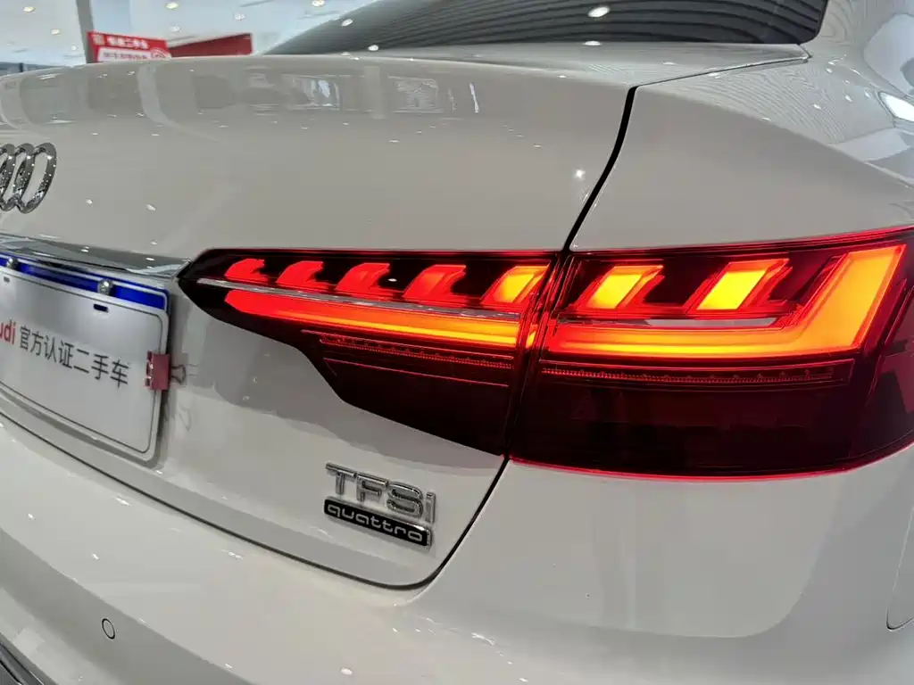 Audi A4L — миниатюра 19